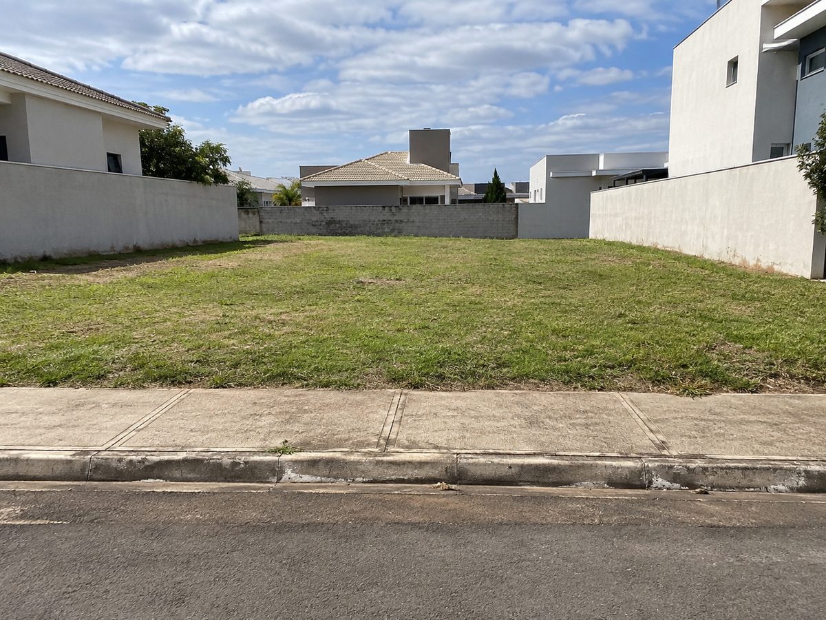 Plano