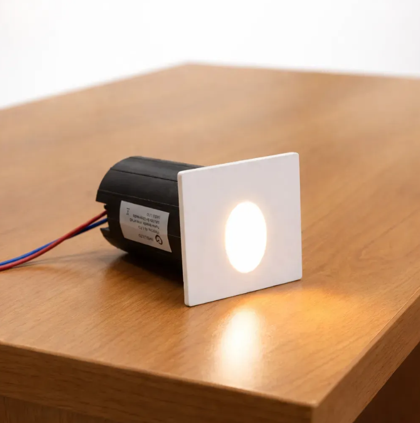 Balizador LED embutir de parede 2W branco quente